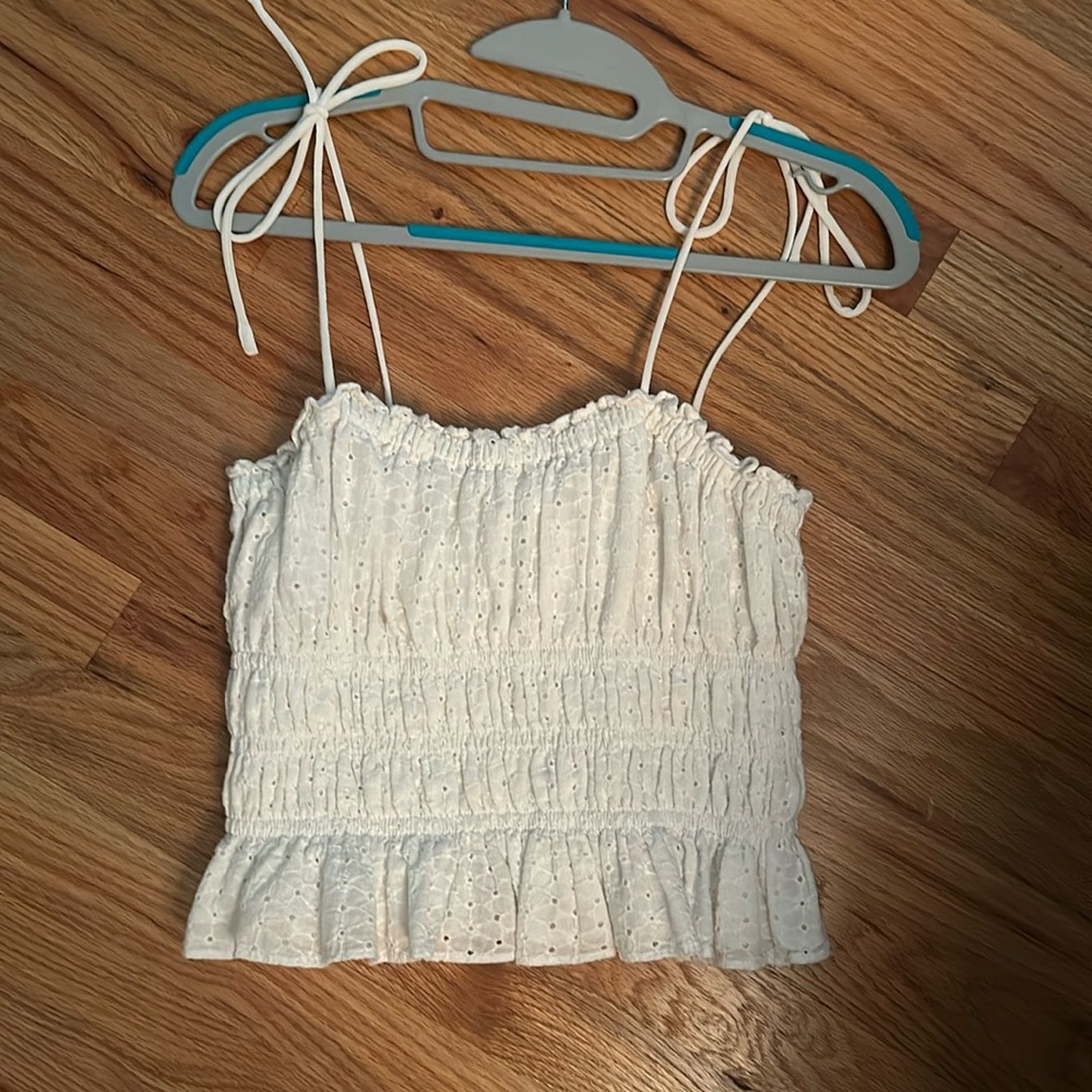 ASTR The Label Cute White Top Floral
